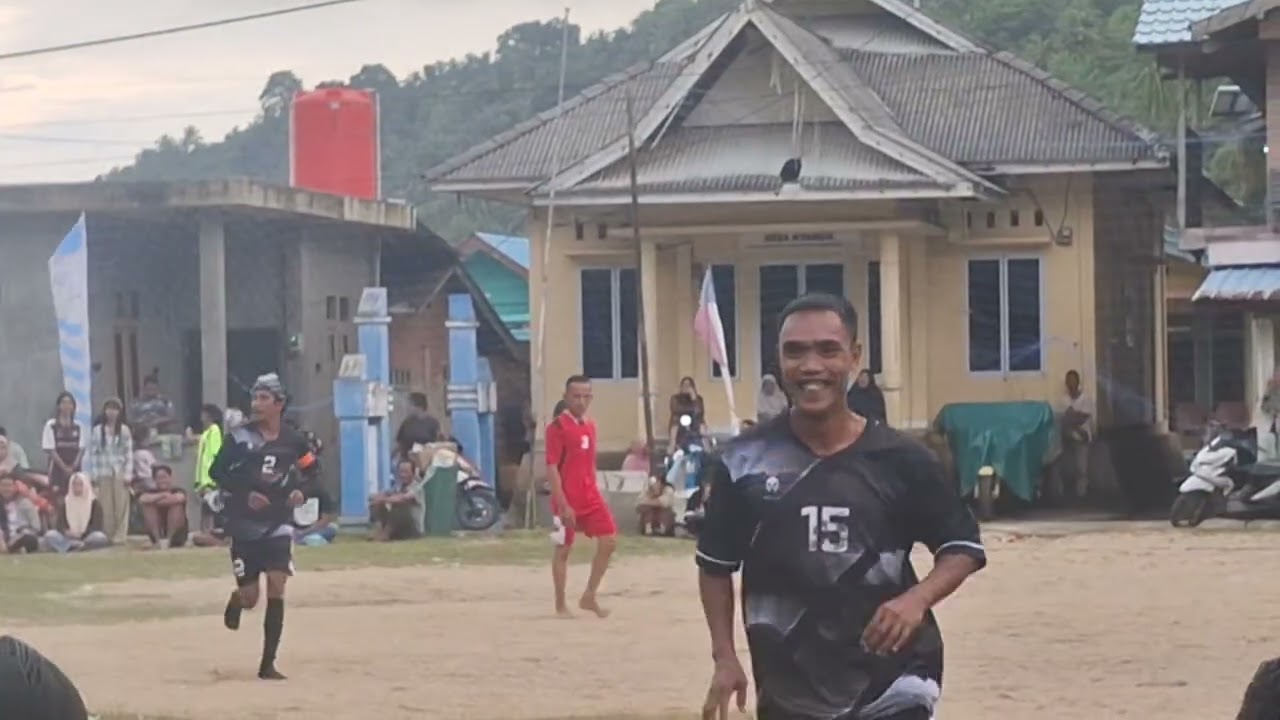 Edisi membuat video vlog tentang sepak bola