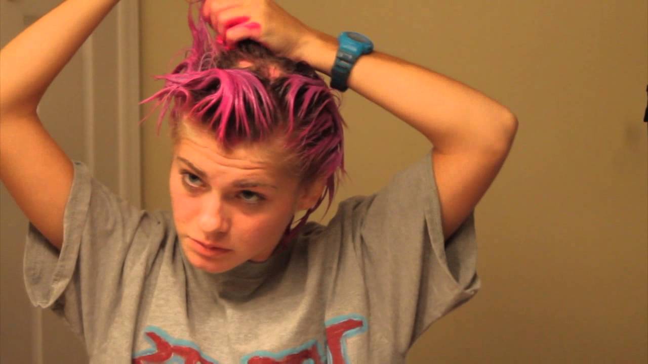 Dying my hair PINK! | HeyThereImShannon