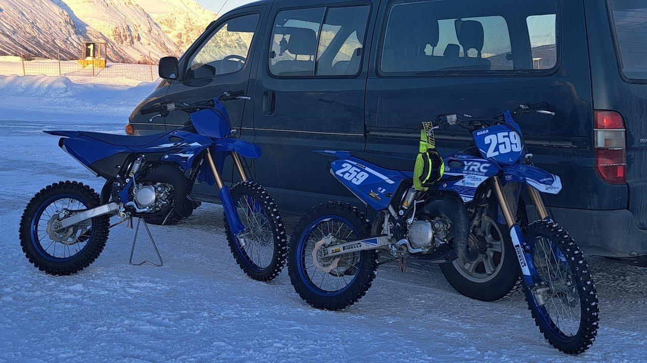 Yamaha yz 85 ice ripping in the sunset with @paltto403 and  @Svingbakken-racingteam 