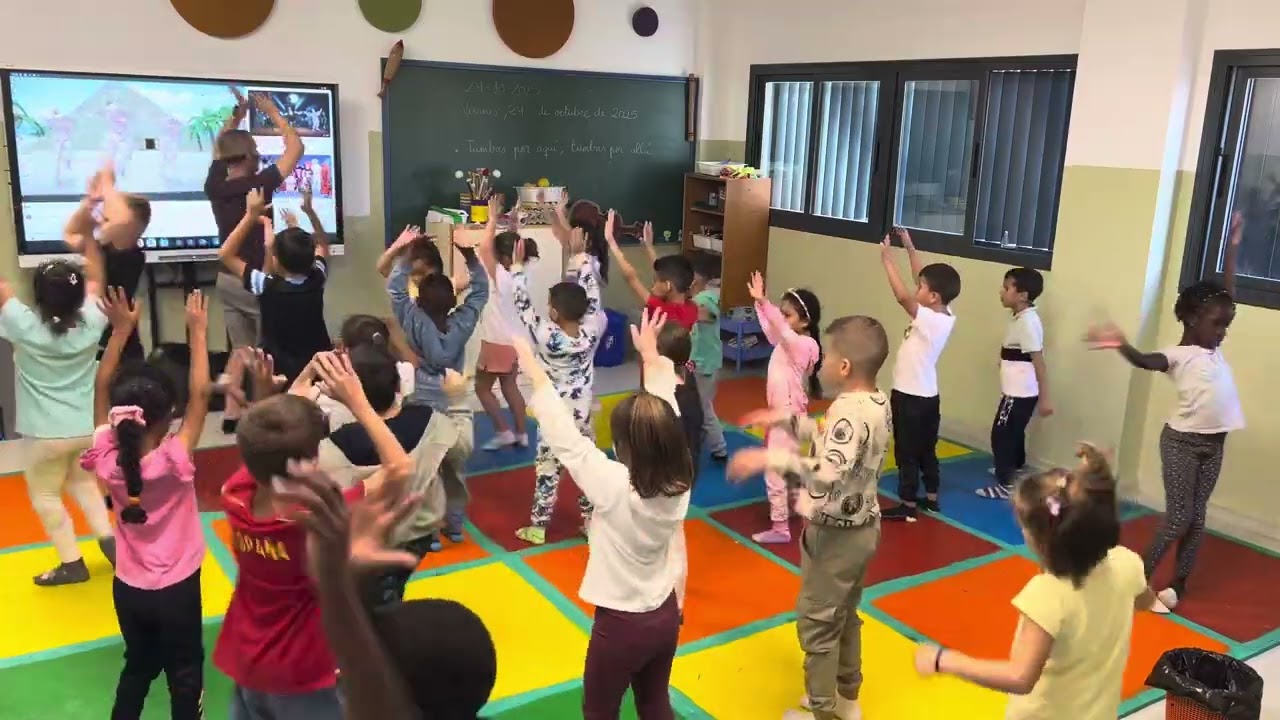 MOMIA DANCE - 1ºB - HALLOWEEN 2025 - CEPR ANDALUCÍA 