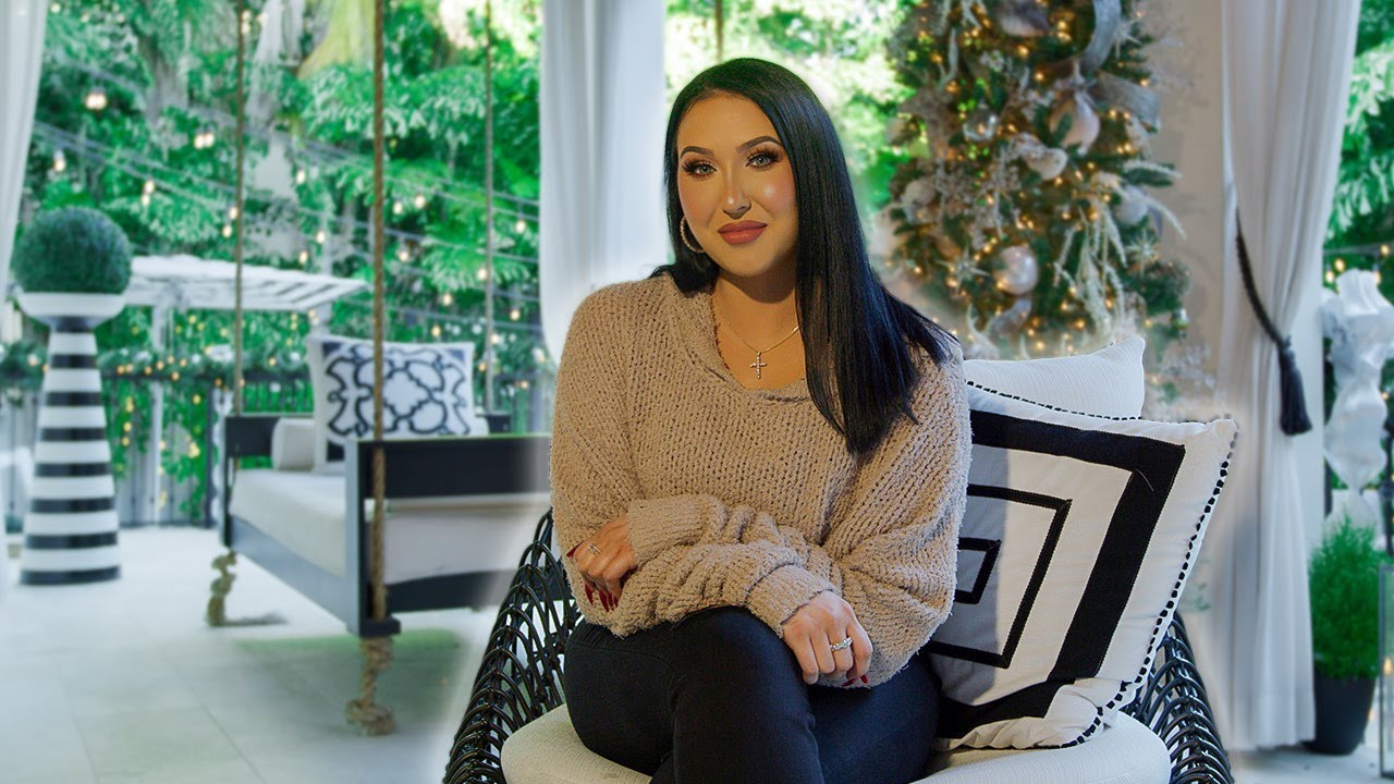 Jaclyn Hill Holiday Decor Tour 2020!