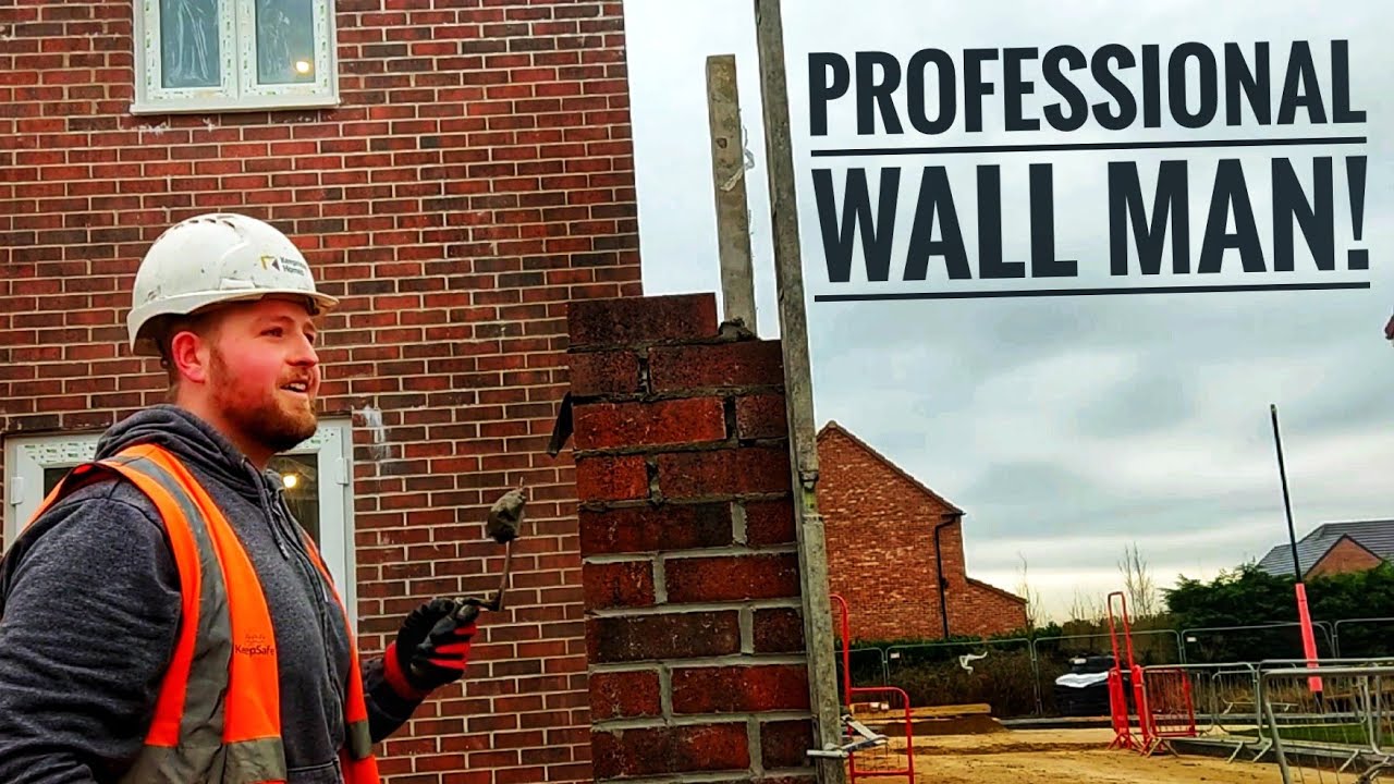Bricklaying Vlog - Building Piers Freehand!