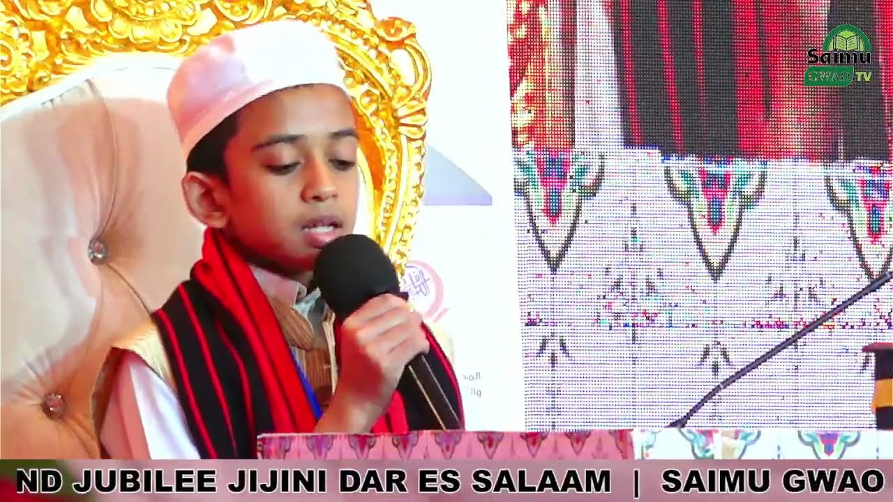 MSIKIE MTOTO MDOGO TOKA BANGLADESH JUZUU 30 MIAKA 10  ALIYESHINDA MASHINDANO YA QURAN YA DUNIA