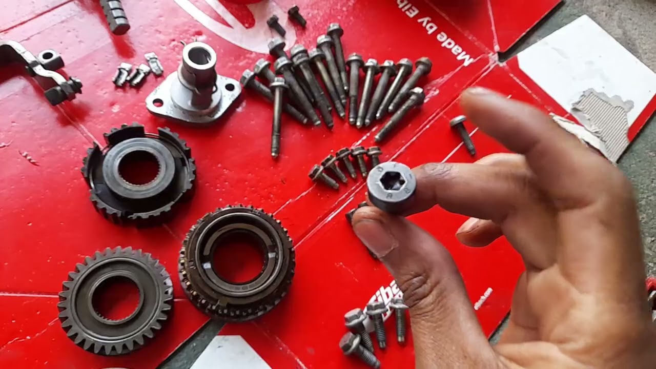 Montagem do Câmbio da Audi A3 180cv. (Ficou top)