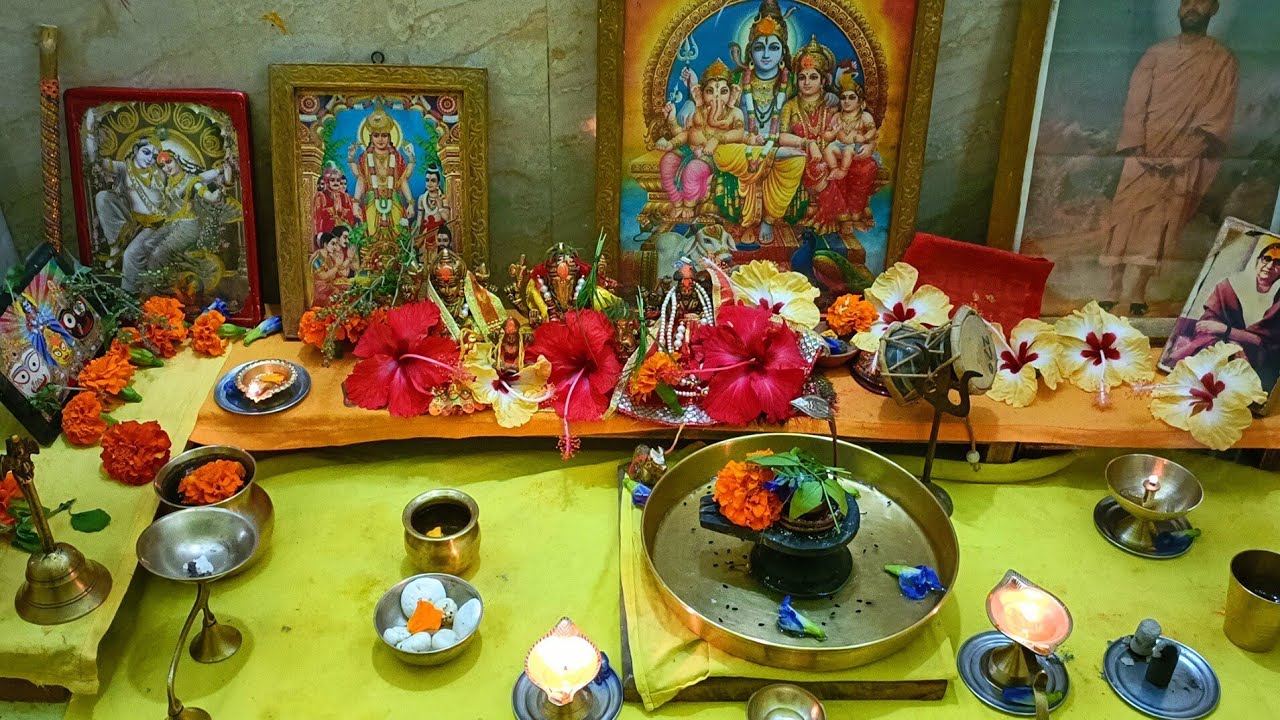My daily morning puja routine/क्या  आप भी पूजा करते समय इन छोटी-छोटी बातों का ध्यान नही रखते हो तो .