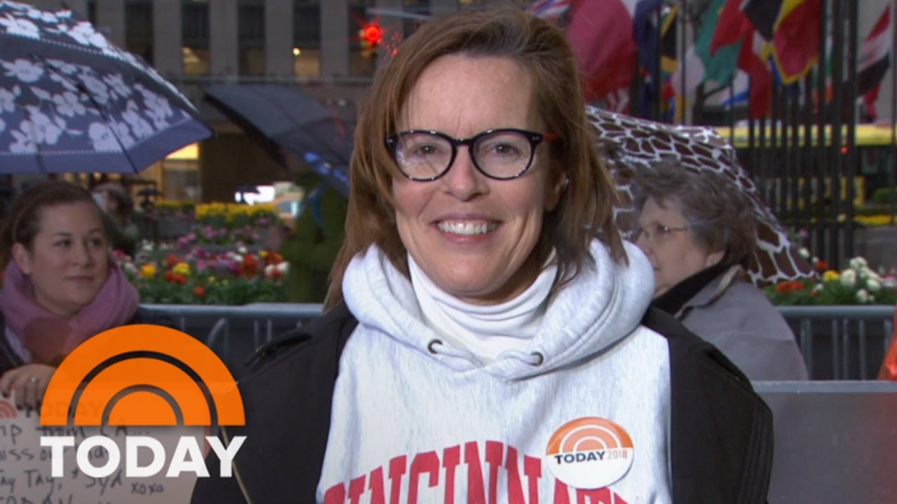 Art Teacher&rsquo;s Artful Ambush Makeover &lsquo;I Look Totally Different!&rsquo; | TODAY