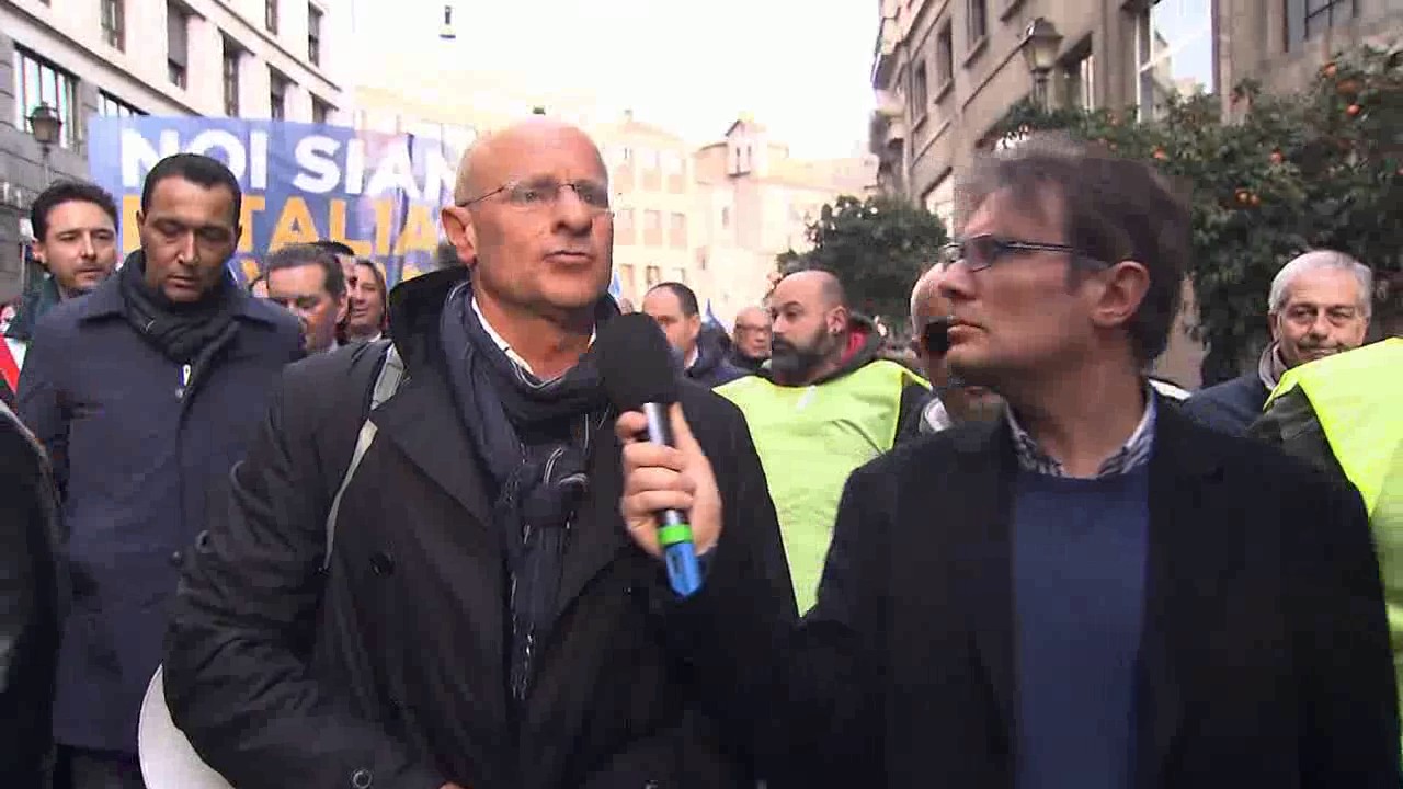 Intervista a Fabio Rampelli al corteo 