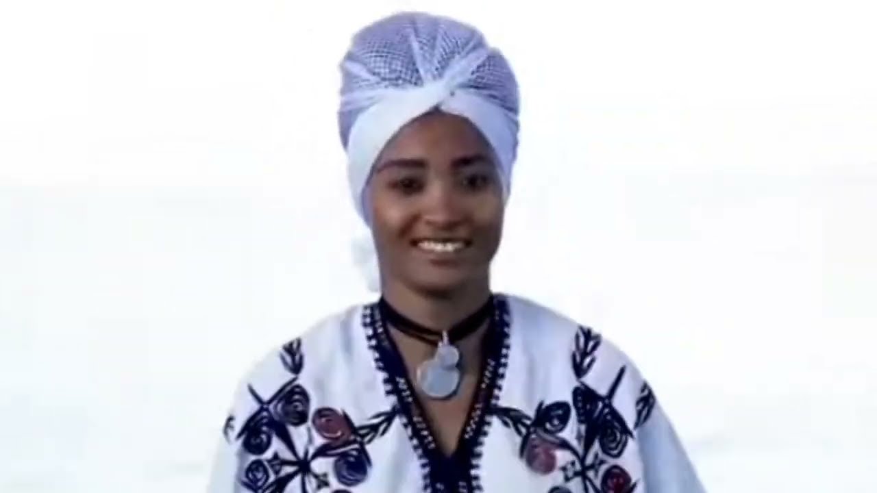 ያለለት  አዱኛ  በአያማሩ  ቱብ  አባ ገርግር  ጎጀ ,( yalelet adugna ) Aba gereger goje Ayamaru(አያማሩ)tube on muzic