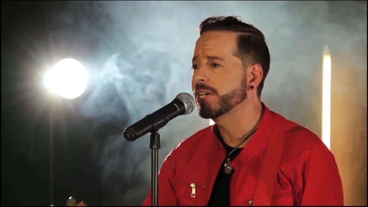Sebastián García / COMO DUELE EL FRIO