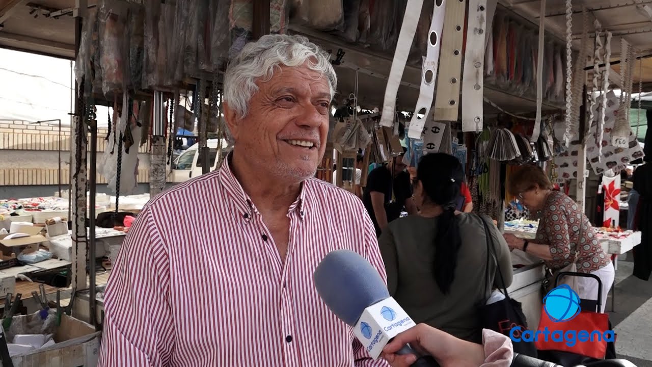 El mercadillo del Cenit en Cartagena se reactiva con la llegada del buen tiempo