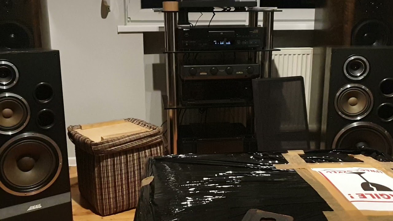 Tonsil Altus 200 dają radę ;) z Nakamichi PA 7E, KENWOOD L-1000C i Sony CDP X779ES