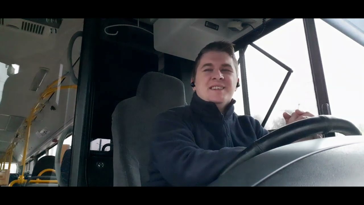 Jak kurs prawa jazdy na autobus ma się do realnej pracy jako kierowca  ?/Q&A  SERIA