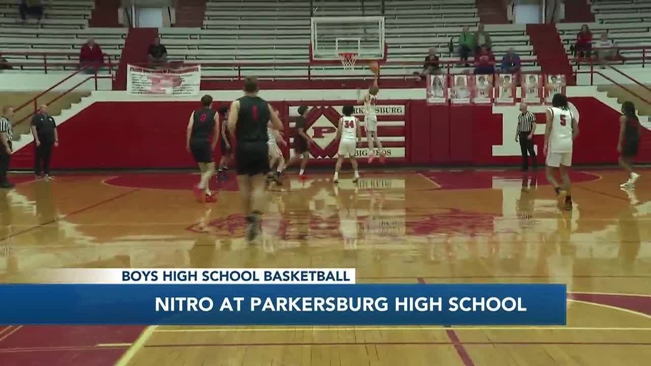Big Reds fall to Nitro 57-56 in heartbreaker