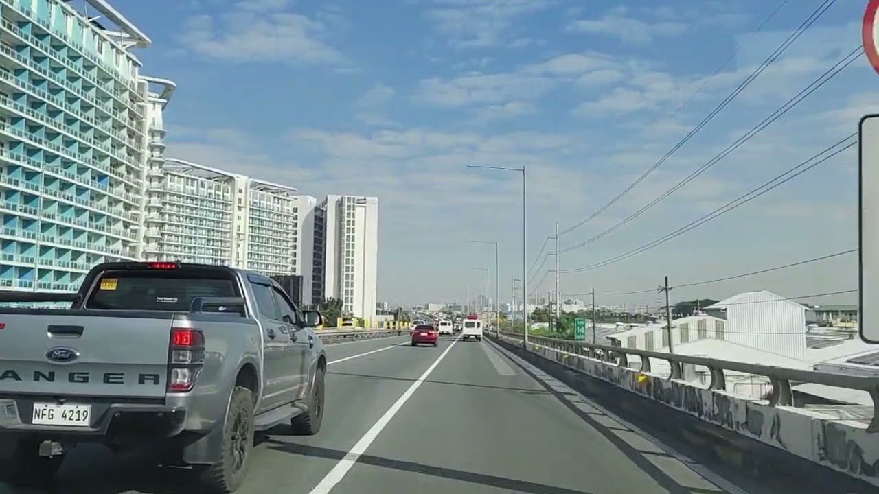Dahilan din sa dagdag trapik sa Skyway ay walang bigayan at singitan