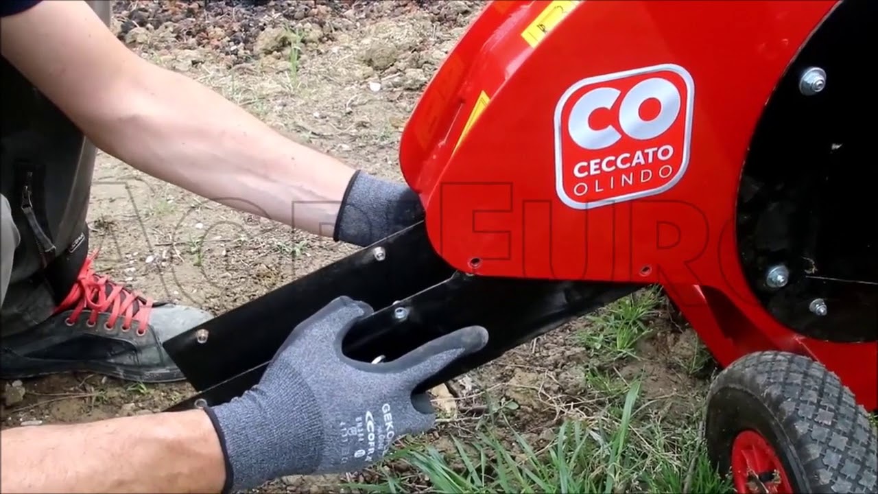 Montage des Gartenhäckslers mit Benzinmotor Ceccato Tritone ONE