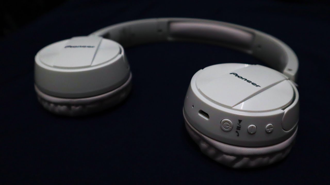 Unboxing Wireless Headphones PIONEER SE-MJ553BT-W