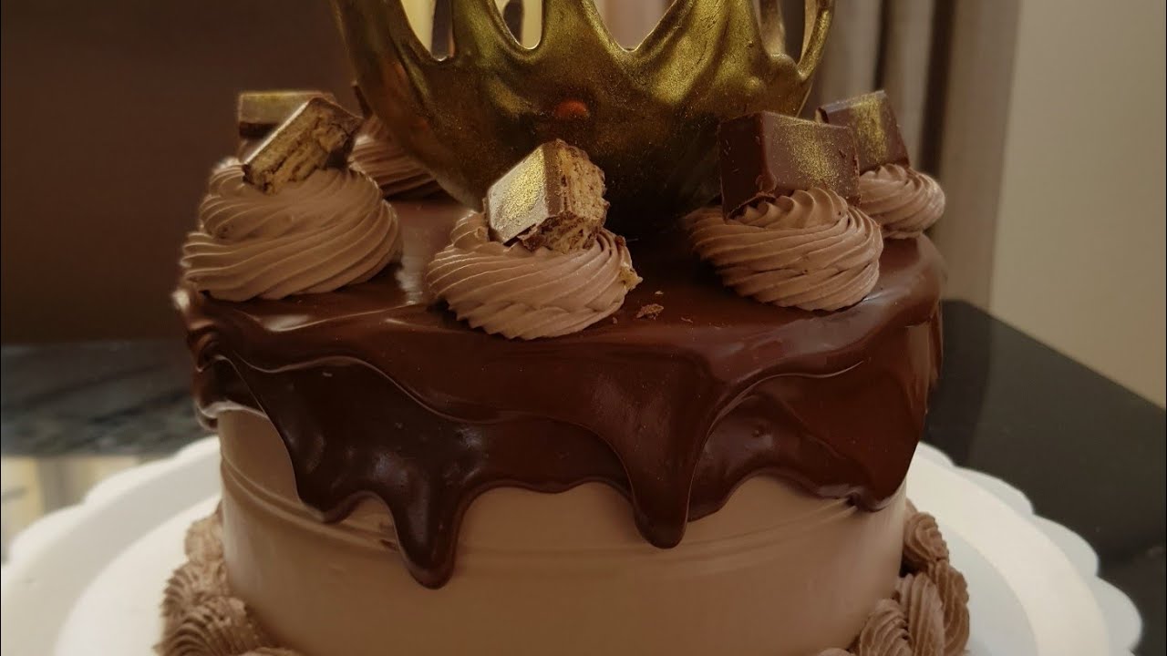 BOLO CHOCOLATUDO COM RECHEIO DE BIS XTRA | BOLO DE CHOCOLATE COM GANACHE | RAMOS CAKES