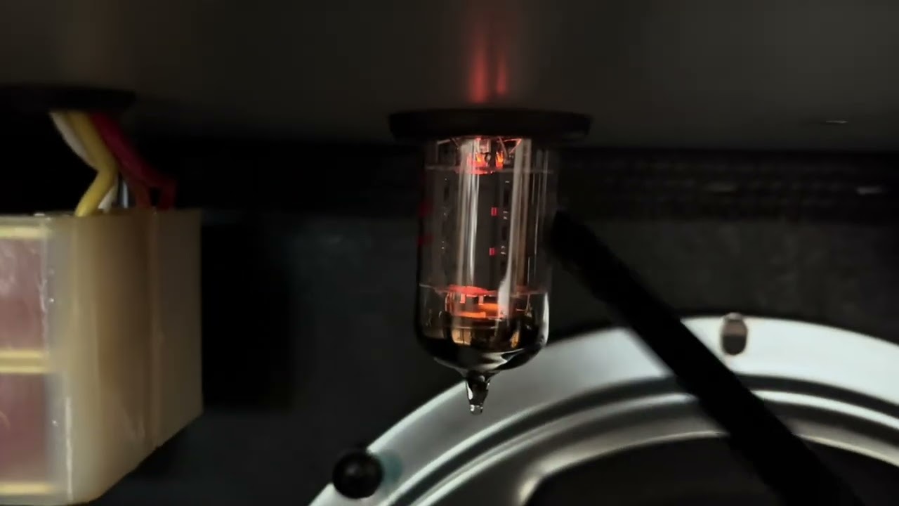 Marshall DSL5CR noisy rumbly flutter. Will replacing the valves/tubes fix it?