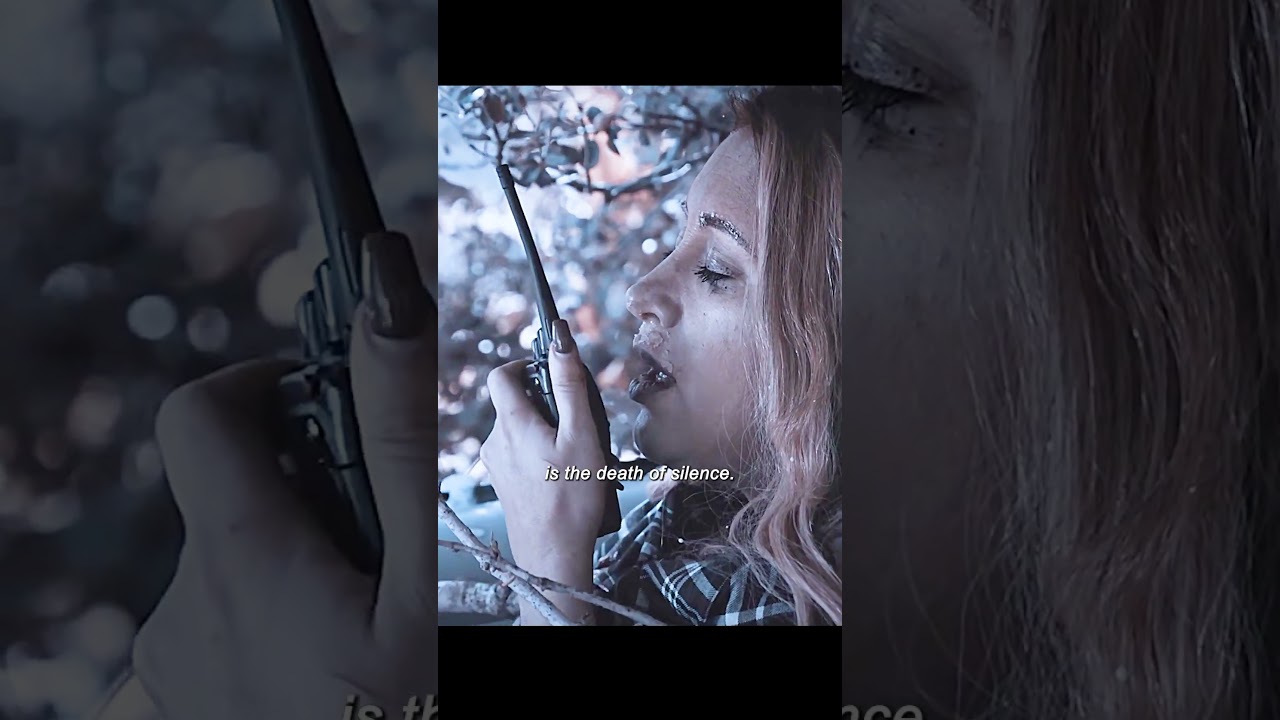 A pregnant woman trapped in the mountains gave birth in her car#film #movie