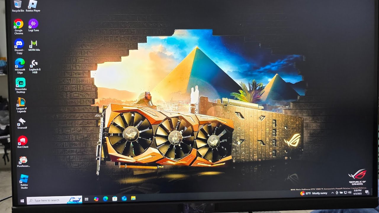 The ASUS ROG Strix XG27UCS: The Ultimate Gaming Monitor!