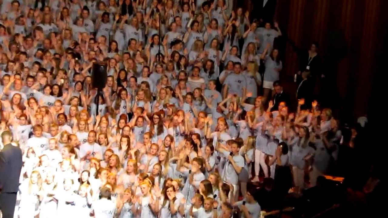 Lift Him Up - Walt Whitman and the Soul Children Festival Choir 2011