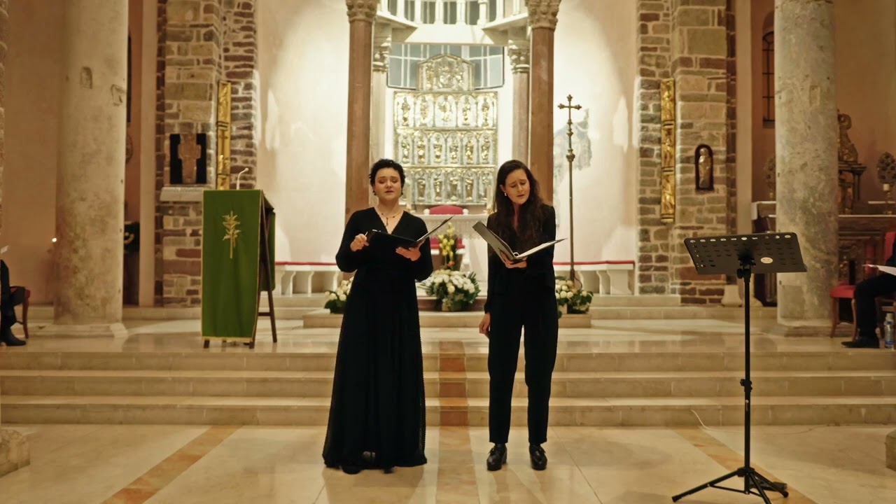 Ensemble Labyrinthus - Ave Virgo Singularis (organum, Troparium de Catania, XII c.)