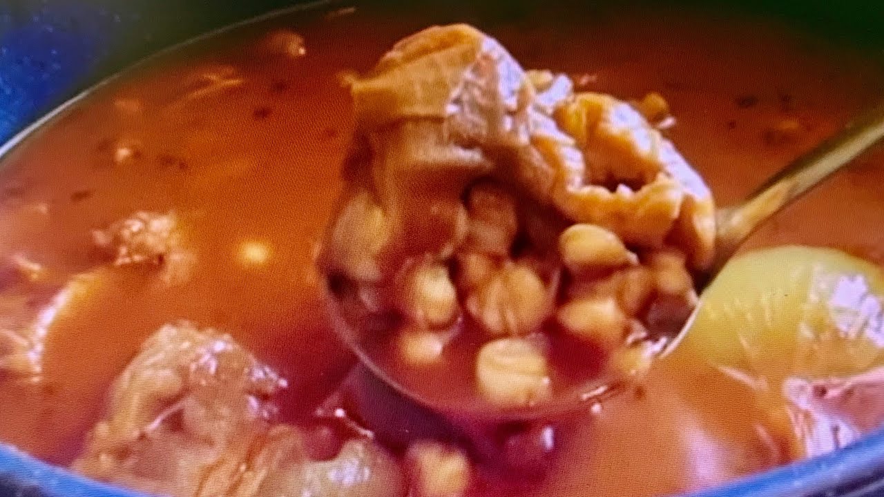 Preparacion del  Menudo Rojo ( 2 nda parte )