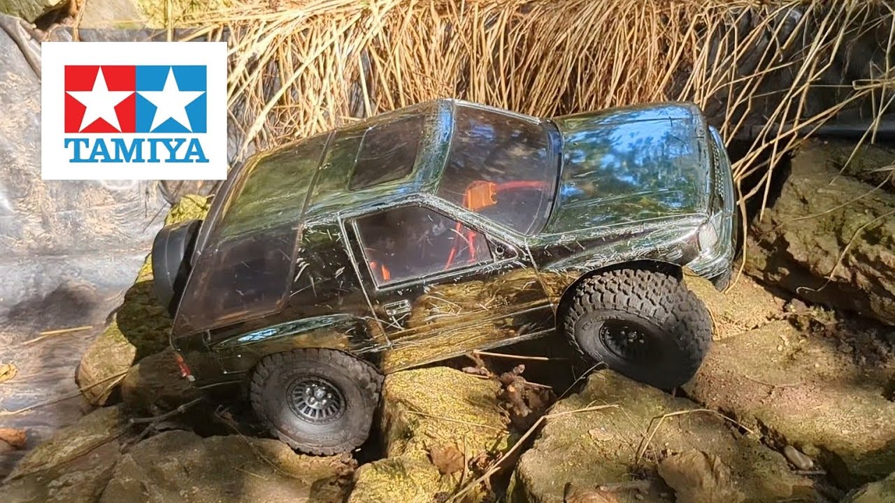 Tamiya CC01 crawling with an SCX10III
