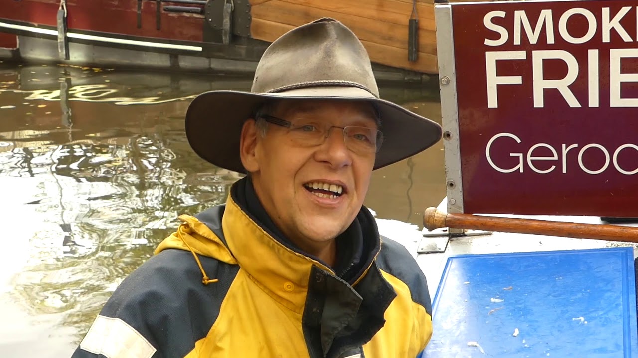 Goed verhaal, schipper! (5) - Motoruitval op het IJ