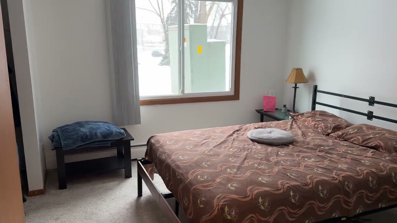 Unit for sublease