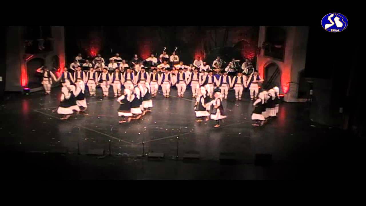 Ansambl VILA / Folk dance group VILA - Ozren (SNP, 22.06.2013)