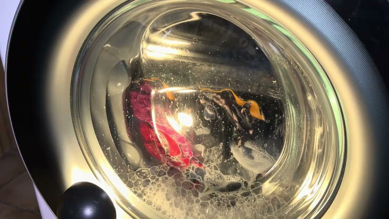 LG ThinQ 8,5kg F2V7SLIM8E Waschmaschine