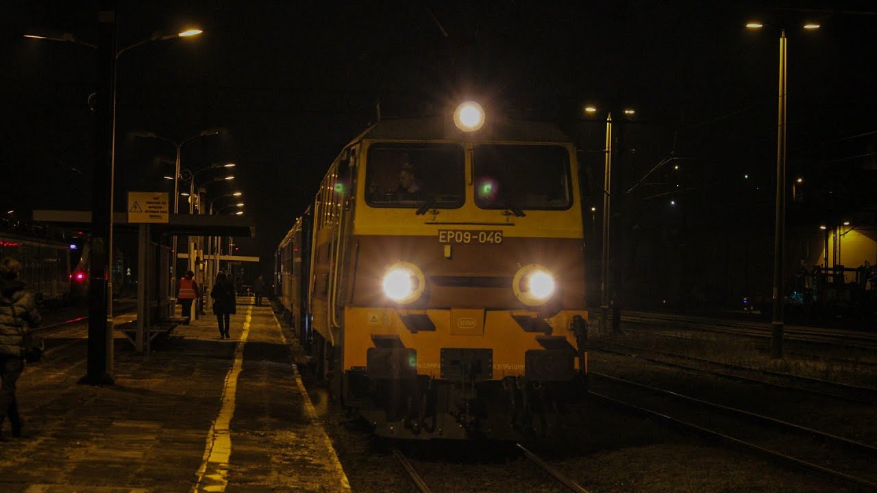 IC Bieszczady oraz TLK Połoniny w ciekawych zestawieniach. EP09-046,EP08-001