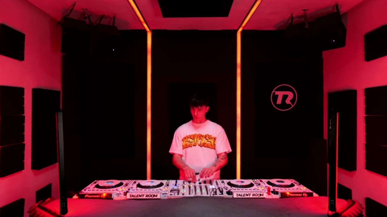TALENT ROOM Techno Boiler Room 6.2.2025 - MAJKLIQ