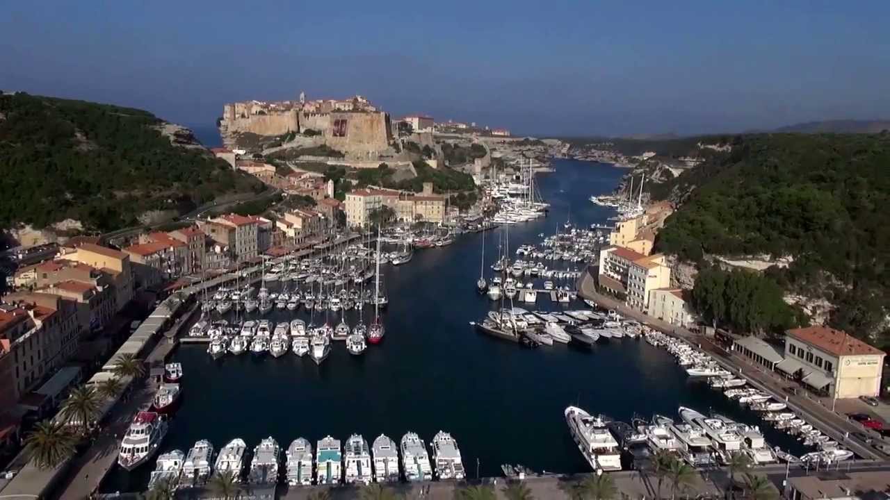PORT DE BONIFACIO