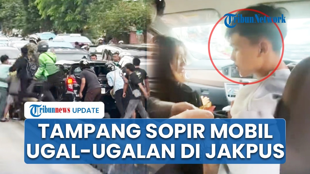 Mobil Toyota Rusak Diamuk Massa Imbas Ugal-ugalan Lawan Arah dan Tabrak Sejumlah Pengendara