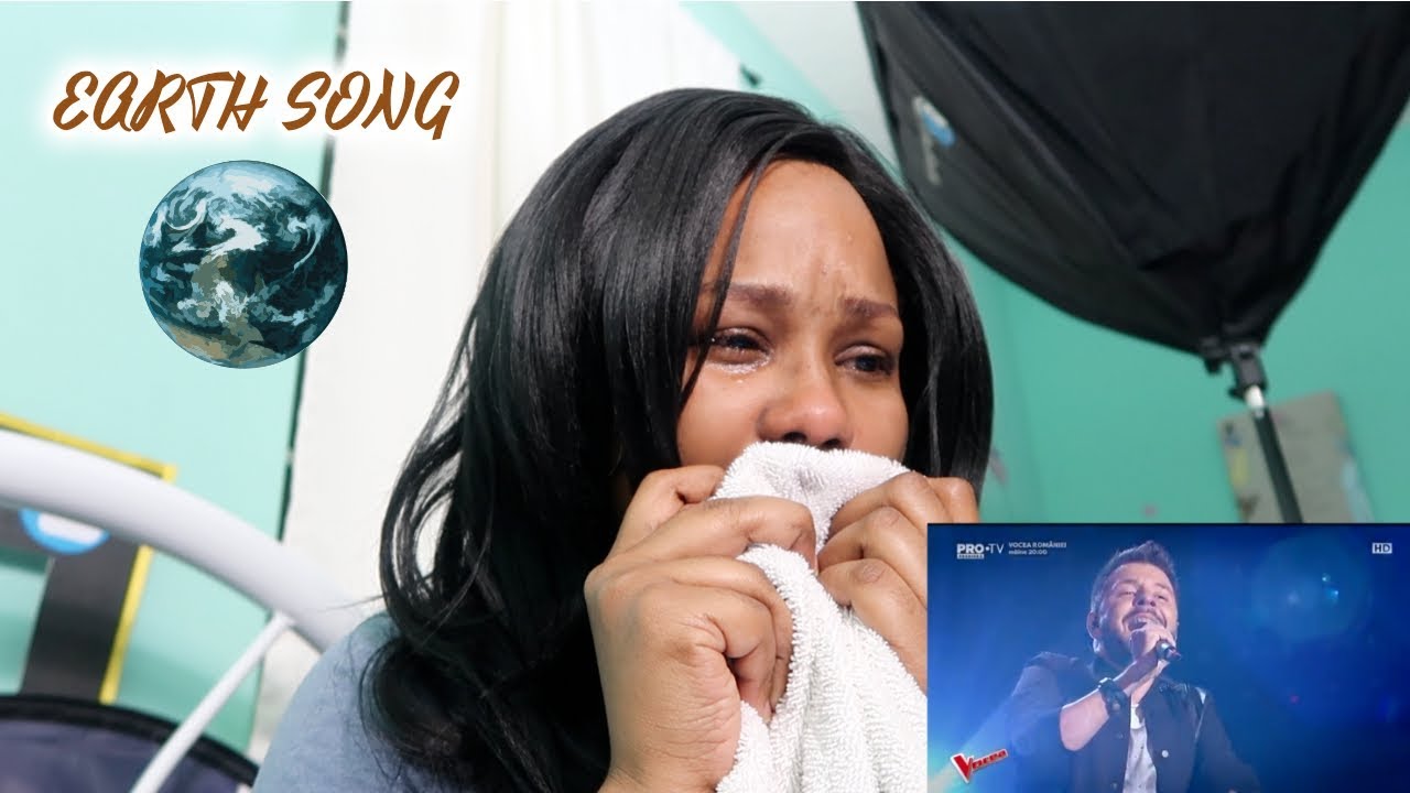 EMOTIONAL REACTION The Voice Romania Blind Audition Bogdan Ioan Earth Song Michael Jackson