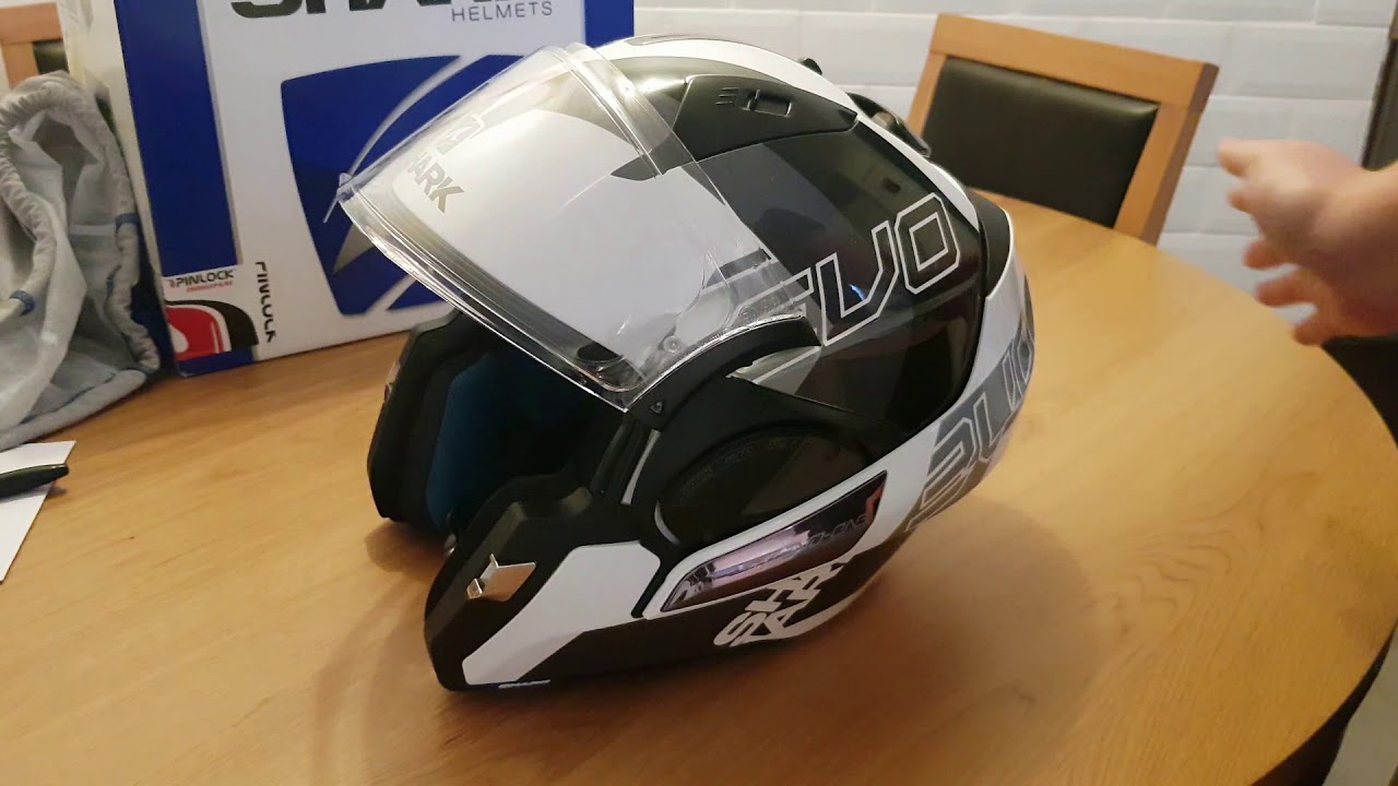 Shark EVO One 2 helmet unboxing and review