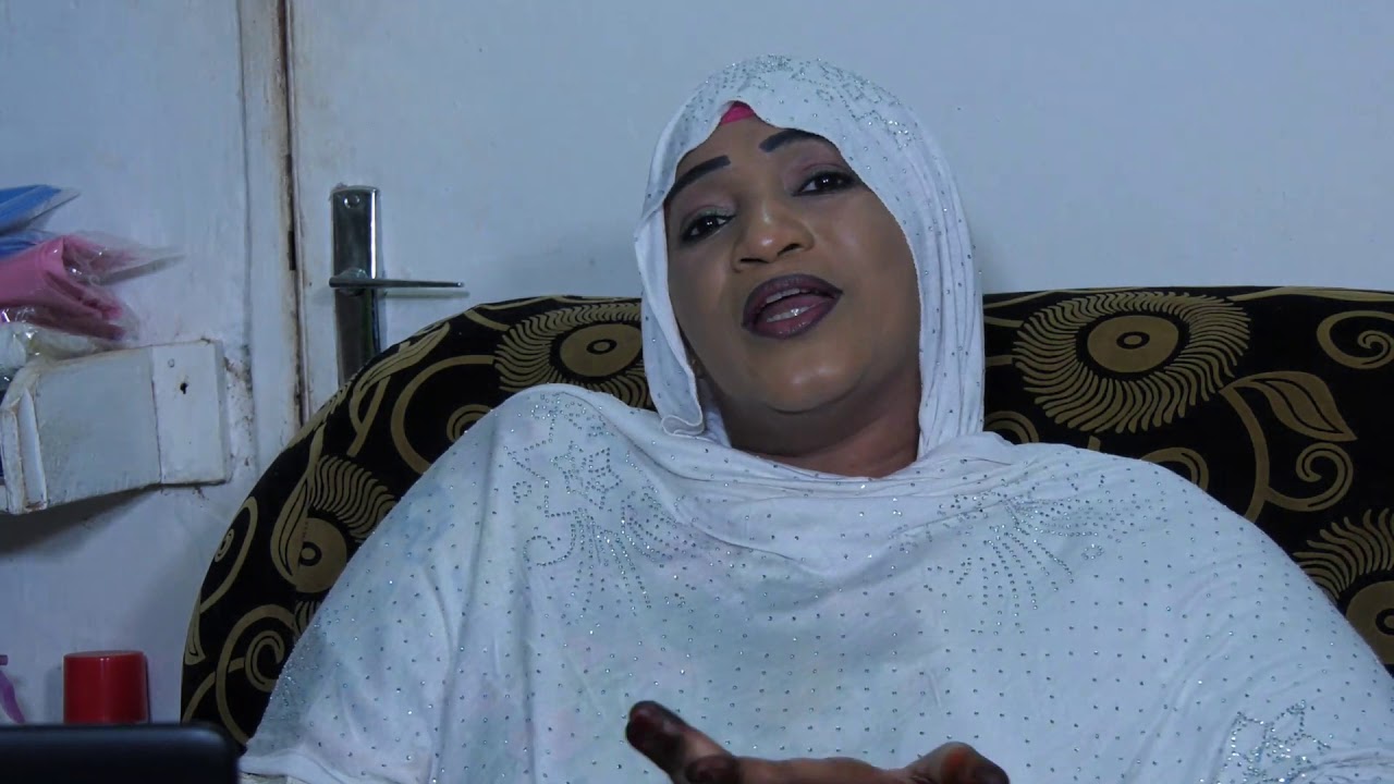 BARO NAFAMAN Présenté Par HALIMA TOURÉ  AVEC ROSE DIAKITÉ THÈME :MOUSSOYA GOUNDO ou SECRET DE FEMME