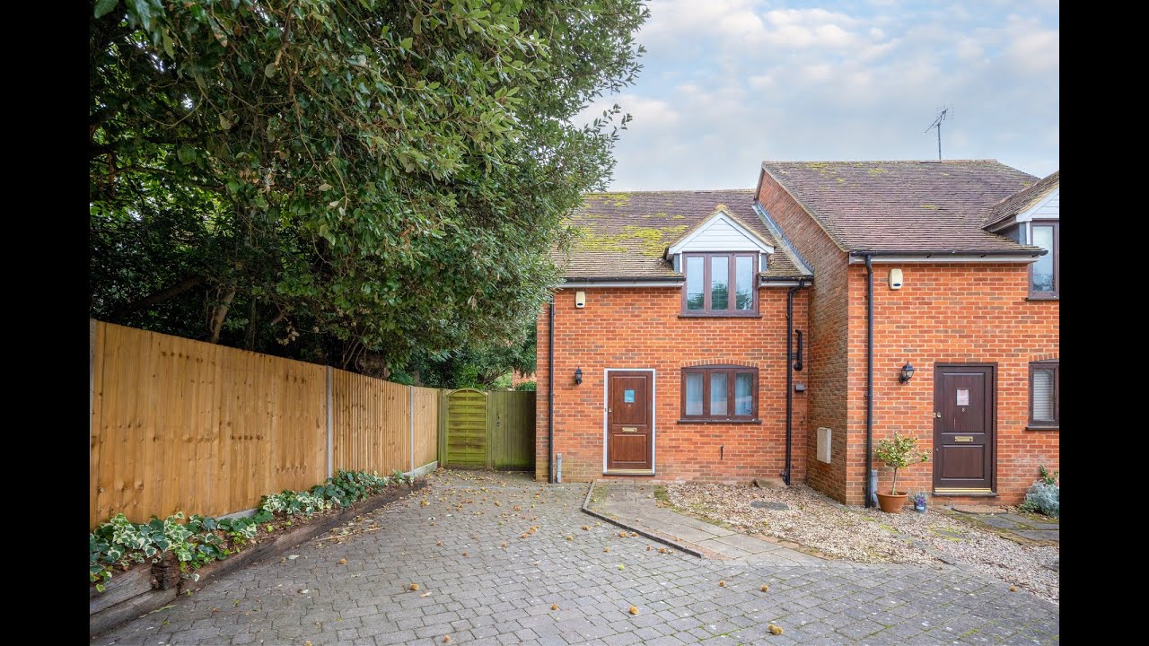 SALE AGREED - The Mews  Sonning  Reading