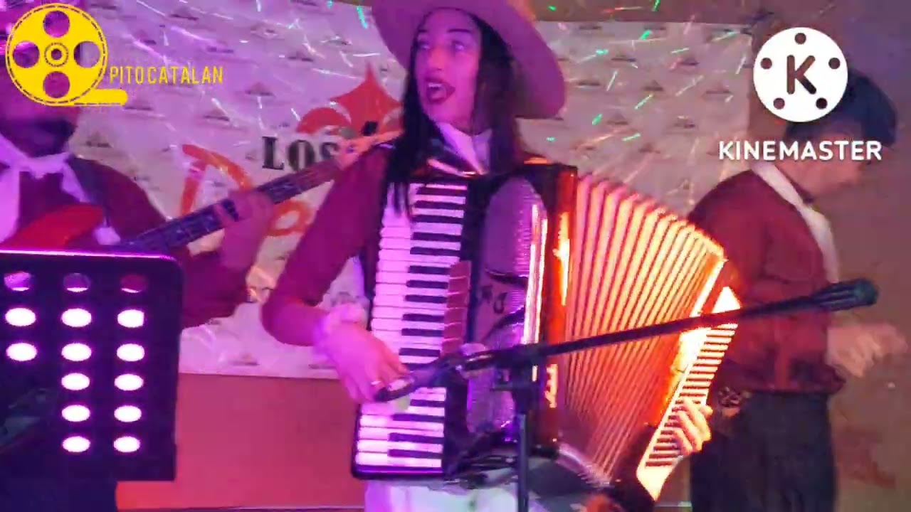 CUMBIAS NAIARA GHENT Y SU CONJUNTO 3 EN BARILOCHE
