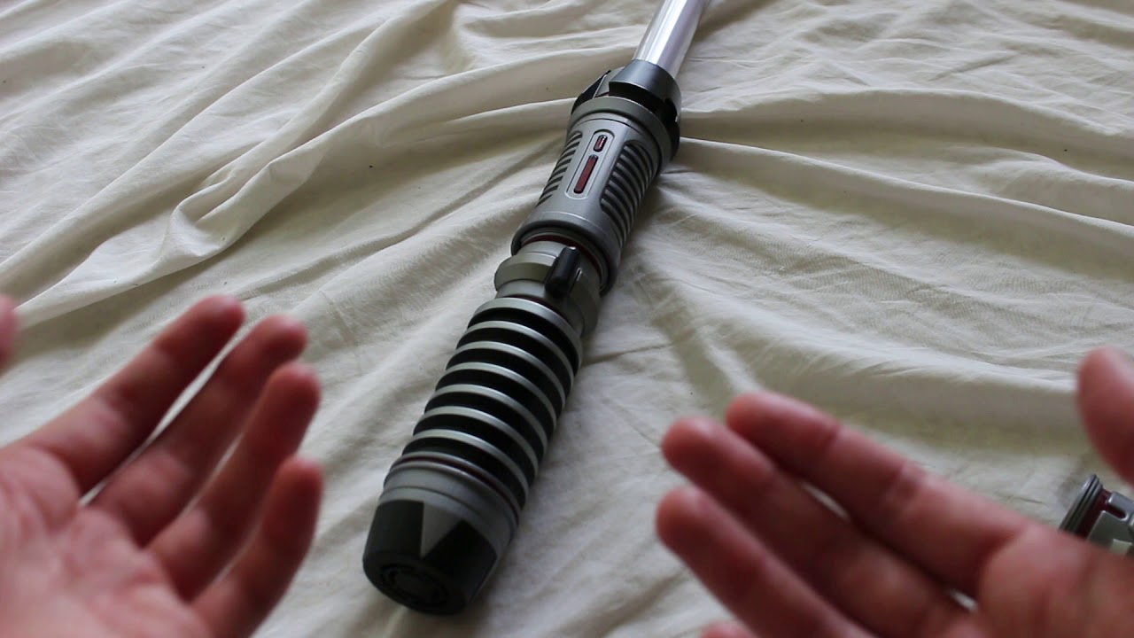 Are Savi's Workshop lightsabers WORTH $200? Pros vs Cons (Star Wars Galaxy's Edge)