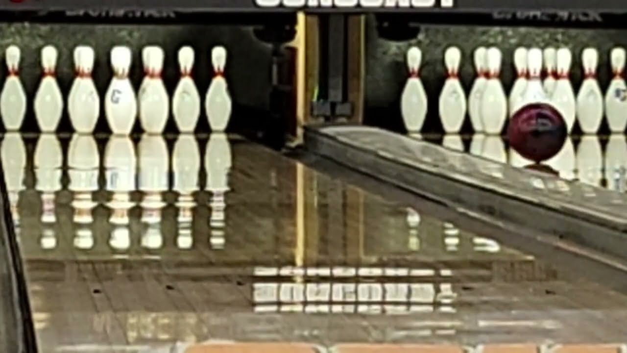 Bowling at Suncoast Hotel & Casino in Las Vegas, NV, 10/2/25, score; 190