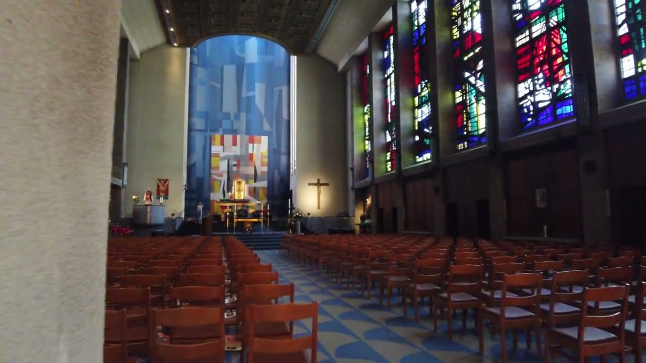 Visite de l'église Saint Pie X de Luxembourg Belair