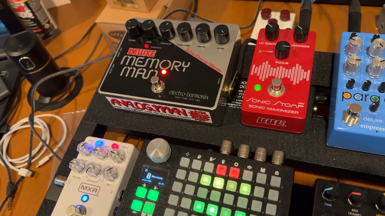 New Pedal Day- Deluxe Memory Man Analogman all three Mods MN3008