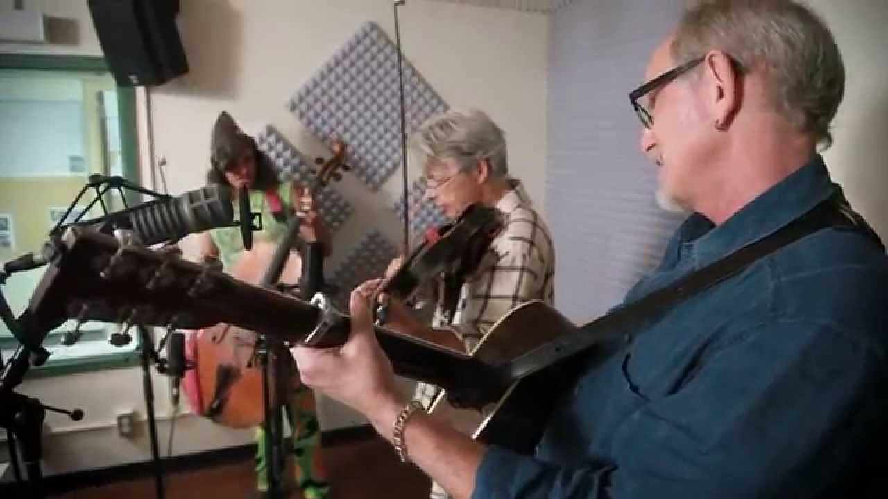 The Old-Tyme Kozmic Trio - East St. Louis Toodle-Oo