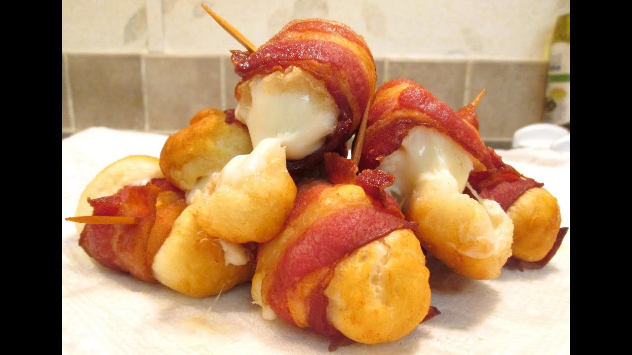 Cheese Bombers - Biscuits, Mozzarella and Bacon - PoorMansGourmet