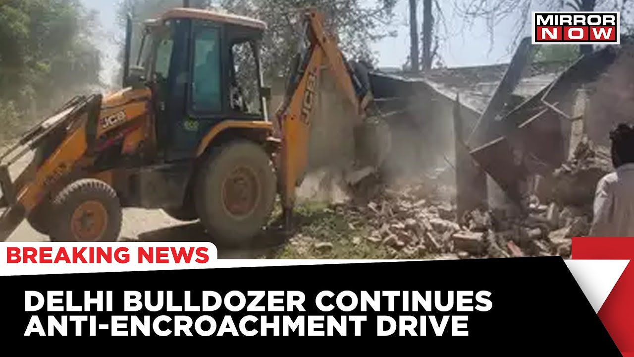 Delhi Civic Body Bulldozes Shaheen Bagh & South Delhi | Anti-Encroachment Drive In Delhi