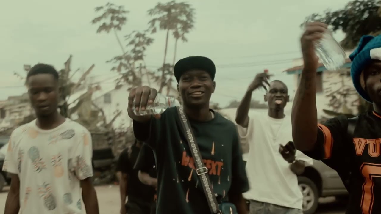 MAD_R_SALE_CLIP_OFFICIEL