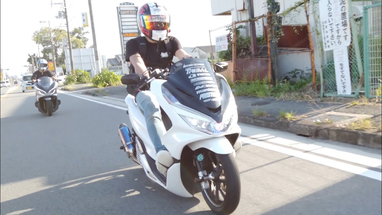 pcxやったる‼️京都スタイル‼️ローロングに取り憑かれたフルカスタム化された2台‼️ 2 fully customized pcx obsessed with Rolong!!  ️